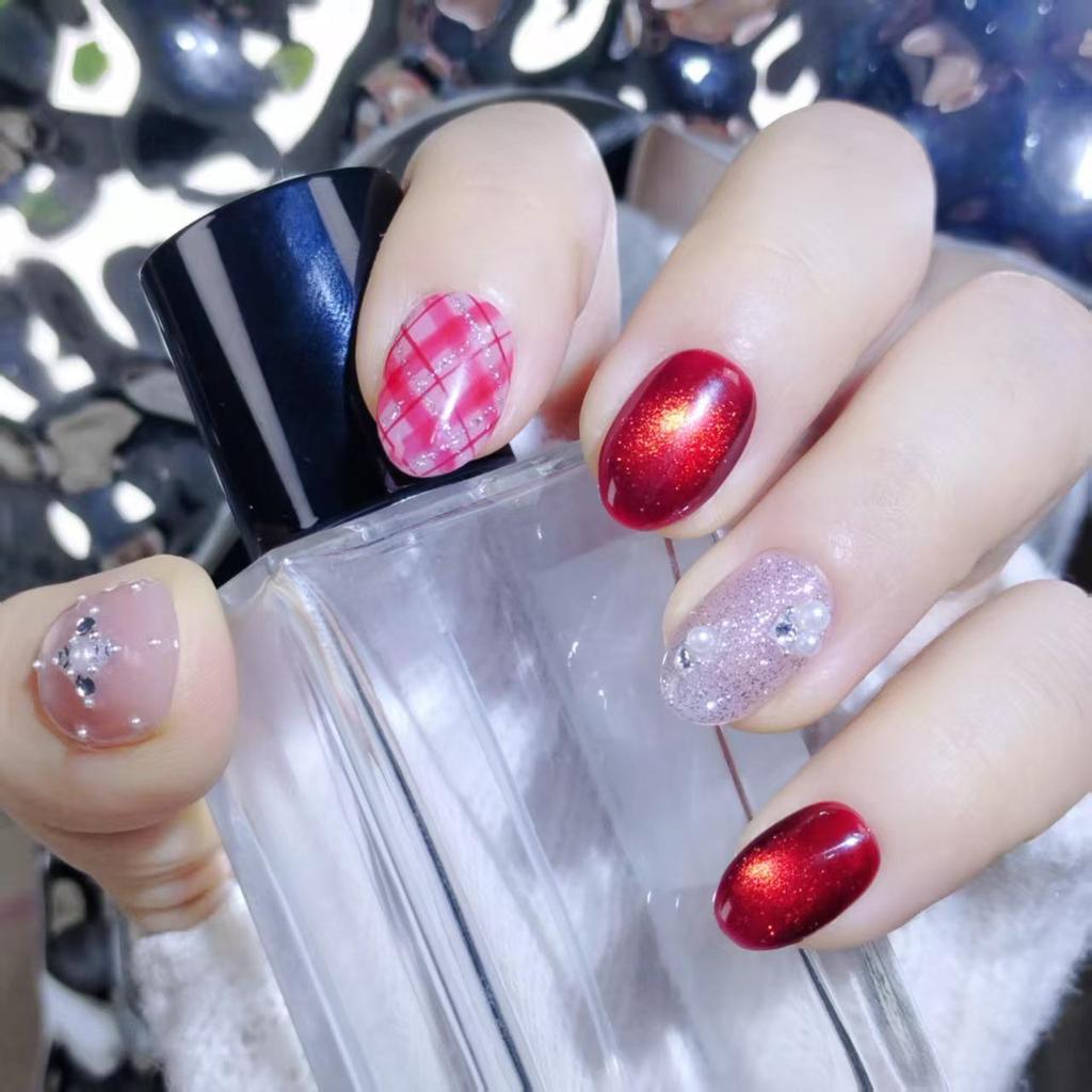 2026 New Year Plaid Ruby Cat Eye Handmade Nails with Pearl Rhinestone Glitter