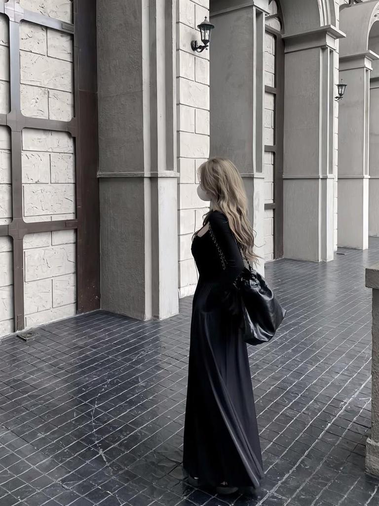 Elegant Square Neck A-Line Dress - Women's Early Spring 2026 Arrival, Long Sleeve, Waist-Cinched Fake Two-Piece Design.