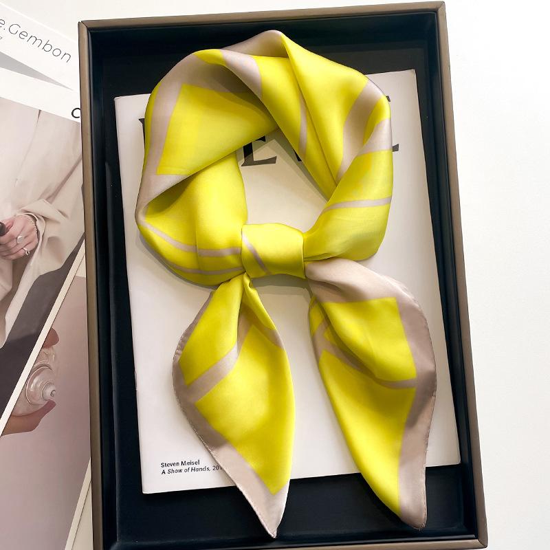 Luxus Design Pferde Print Seiden-Quadrat-Schal Damen Weiches Satin-Haarband Halstuch Büro Hijab Stirnband Foulard Geschenk 70*70cm