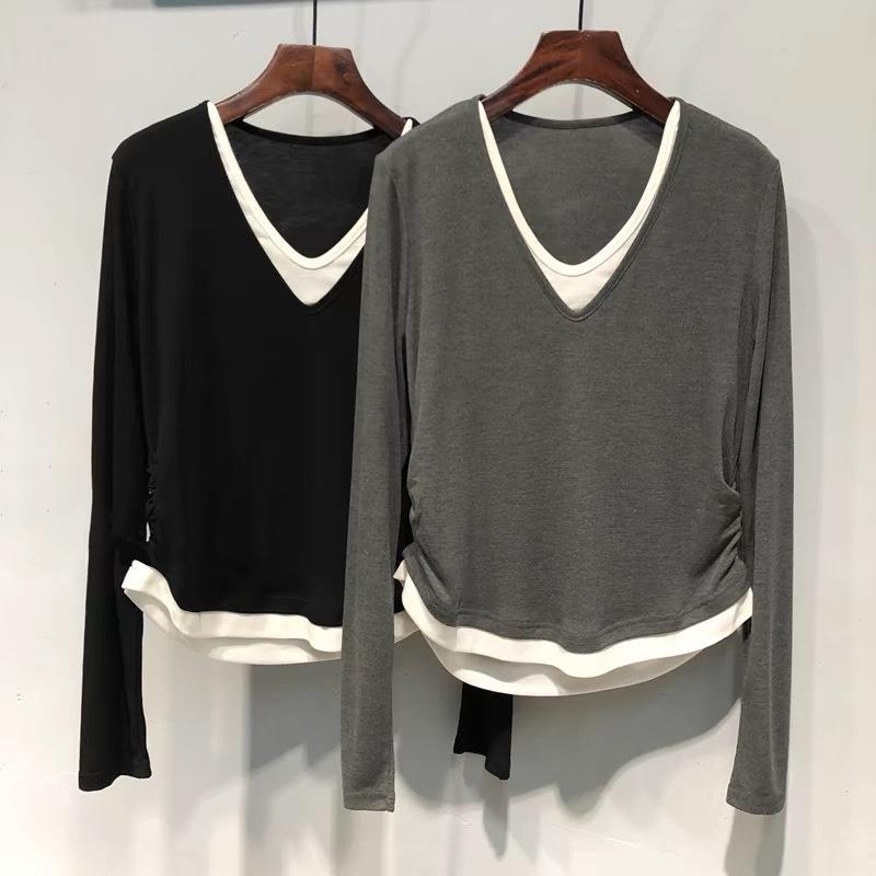 

Color matching collar front shoulder fake two long-sleeved T-shirt women s versatile loose and thin bottoming shirt M