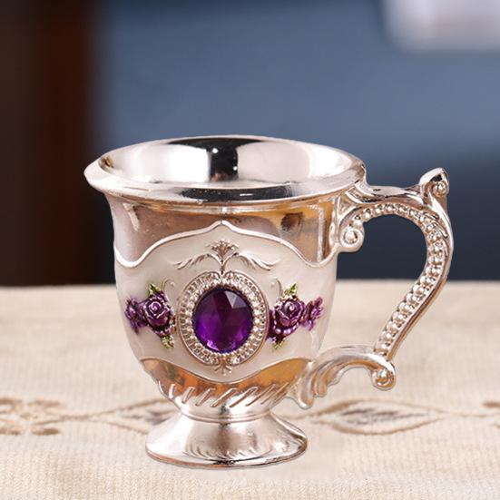 Vinglass Kreativ retrodesign sinklegering Utsøkt praktisk drikkekoppfest