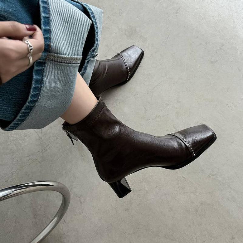 Autumn and winter women's leather large size women's boots square head rear zipper versatile low boots new cowhide thick heel fashion boots