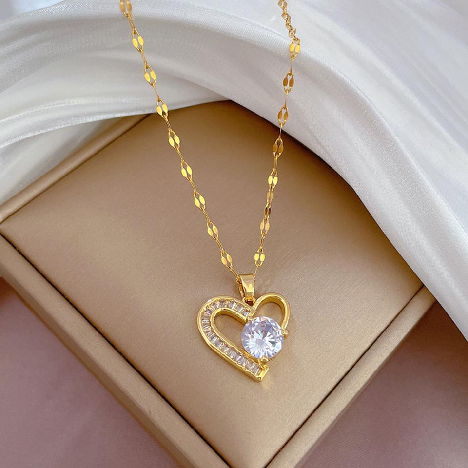 ZAKOL Exquisite Clear Zircon Heart-shaped Pendant Necklace for Women Gold Color Titanium Steel Chain Love Zircon Gift