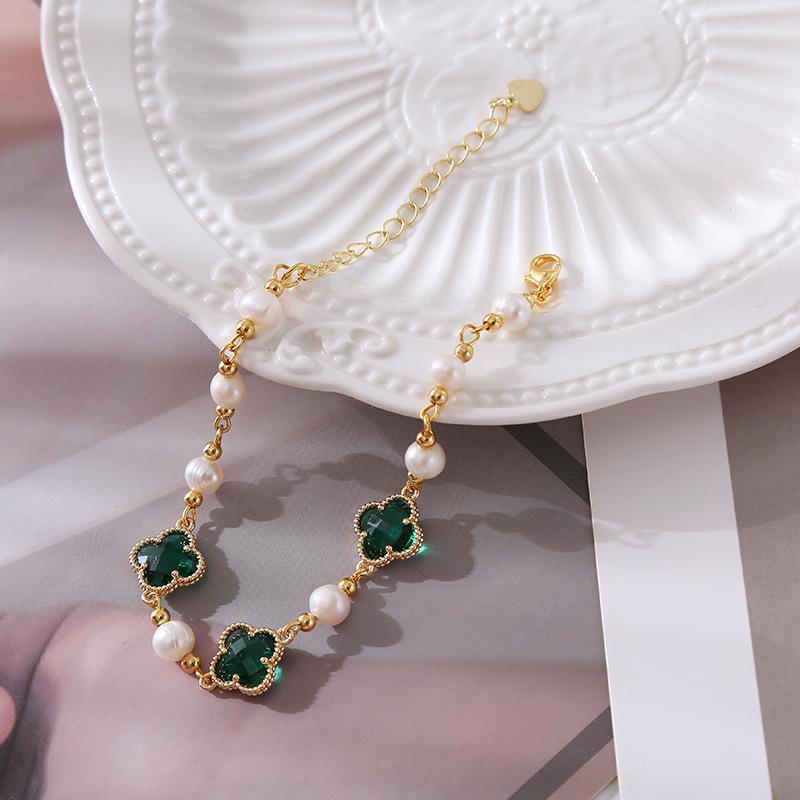 New Four-leaf Clover Bracelet for Women Classic Retro Design High-end Women's Bracelet Jewelry
