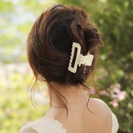 Hair Claw for Women, Frosted Rectangle Hair Clip, Hollow Design Back Head Hair Claw, Large Size Shark Hair Clip for Daily Wear Party Gathering Outing