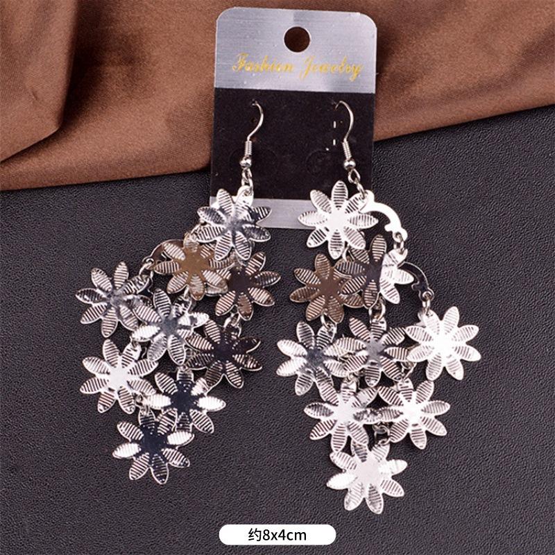 Fashion exaggerated niche temperament fringed earrings retro personality versatile sequined earrings women's long ear jewelry