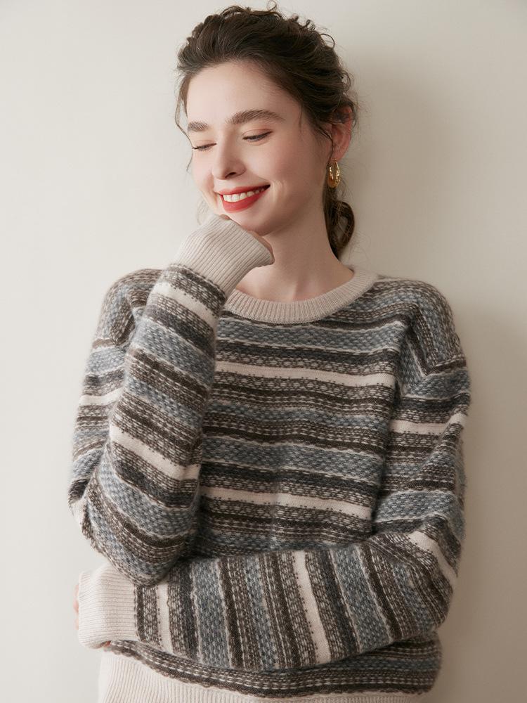 2025 Autumn/Winter Women's Versatile Cashmere Slimming Round Neck Long Sleeve Pullover