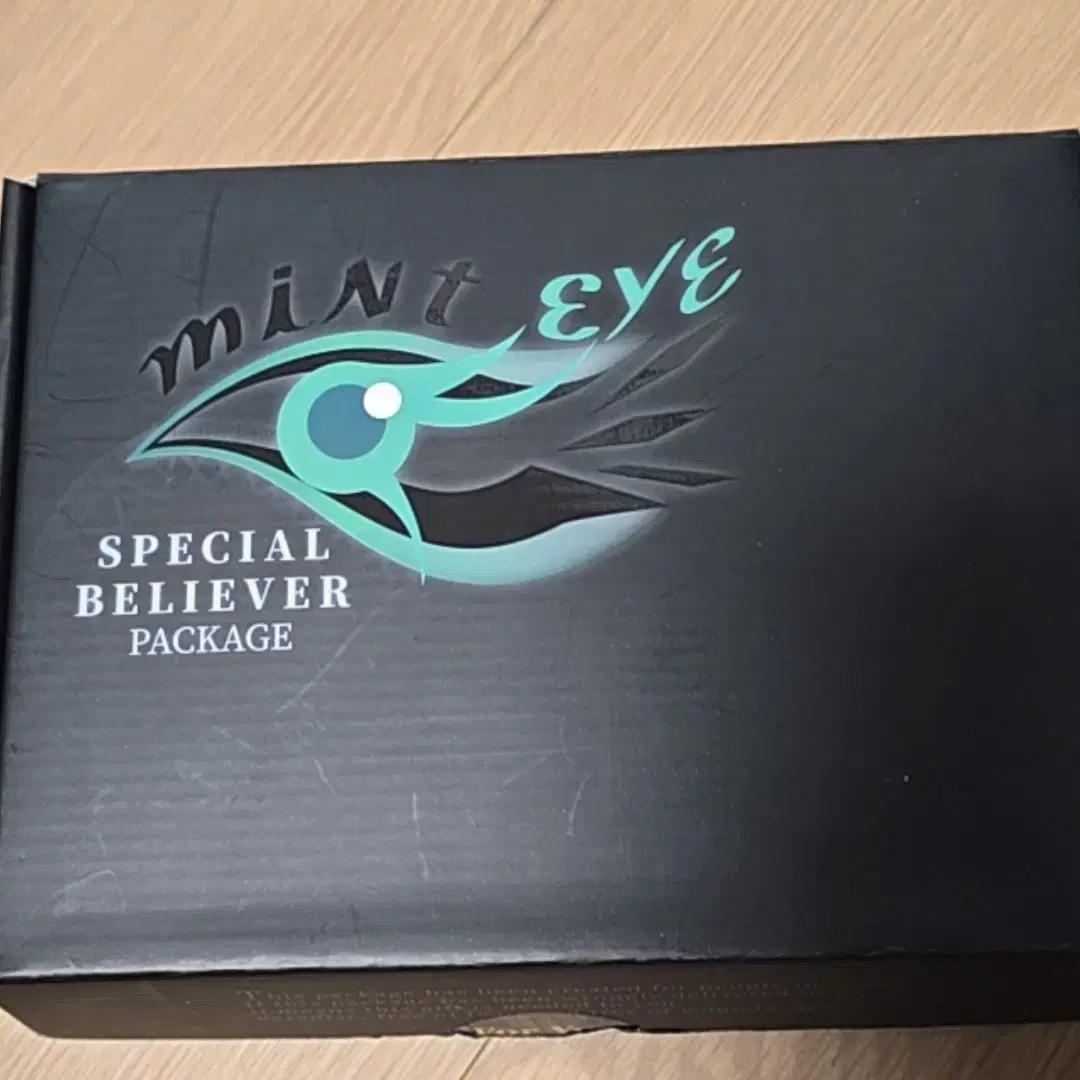 

Подозрительный Мессенджер Mint Eye Специальный Пакет/ Игровые Товары/ CD Он Сон У