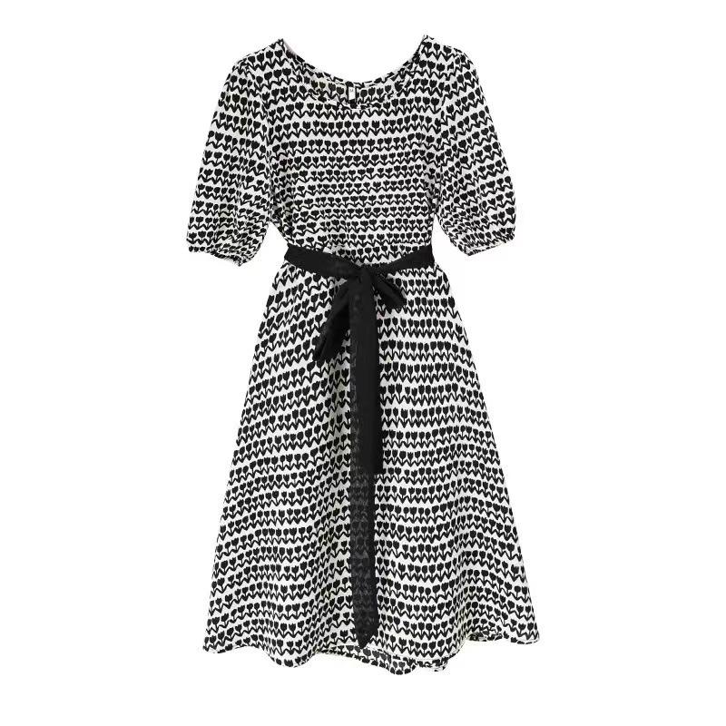 

Модное и свободное платье для похудения с поясом и принтом для женщин