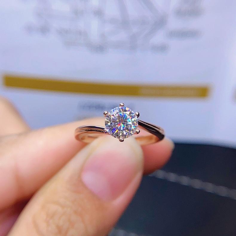 1 Karat Diamant-Optik Acht Herzen & Pfeile PT950 Moissanit Verstellbarer Ring für Damen - Online im Trend
