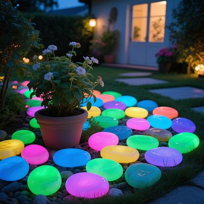 Pietre Solari Luminescenti Assorbono la Luce Come Messaggeri Mistici di Giorno, Brillano Come Folletti Incantati di Notte. Decorazioni in Resina Premium per Laghetti