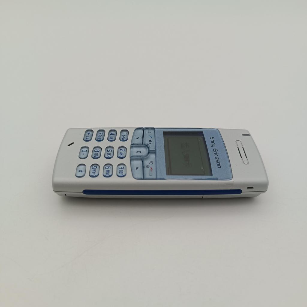 95% new Refurbished Original Sony Ericsson T106 Mobile Phone