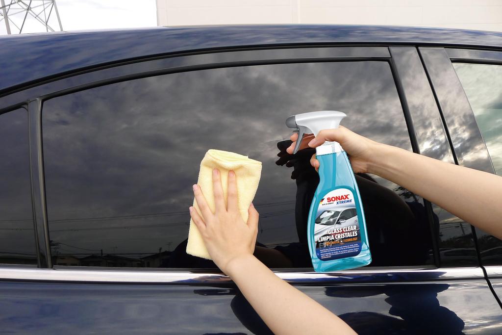 Sonax Glass Cleaner Extreme Glass Clear 238241 [HTRC3]
