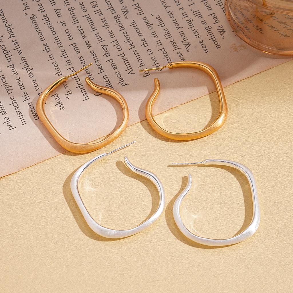 18K real gold electroplating irregular round silver needle stud earrings cold wind personalized earrings