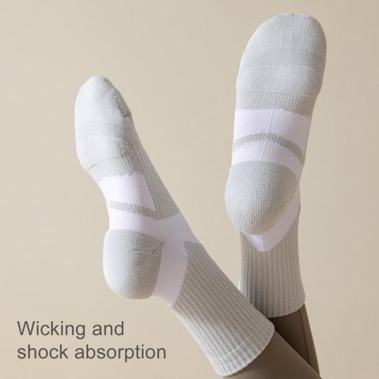 Women Sports Socks Sweat-Absorbent Breathable Yoga Socks Elastic Shock-Absorbing Athletic Socks for Running Fitness