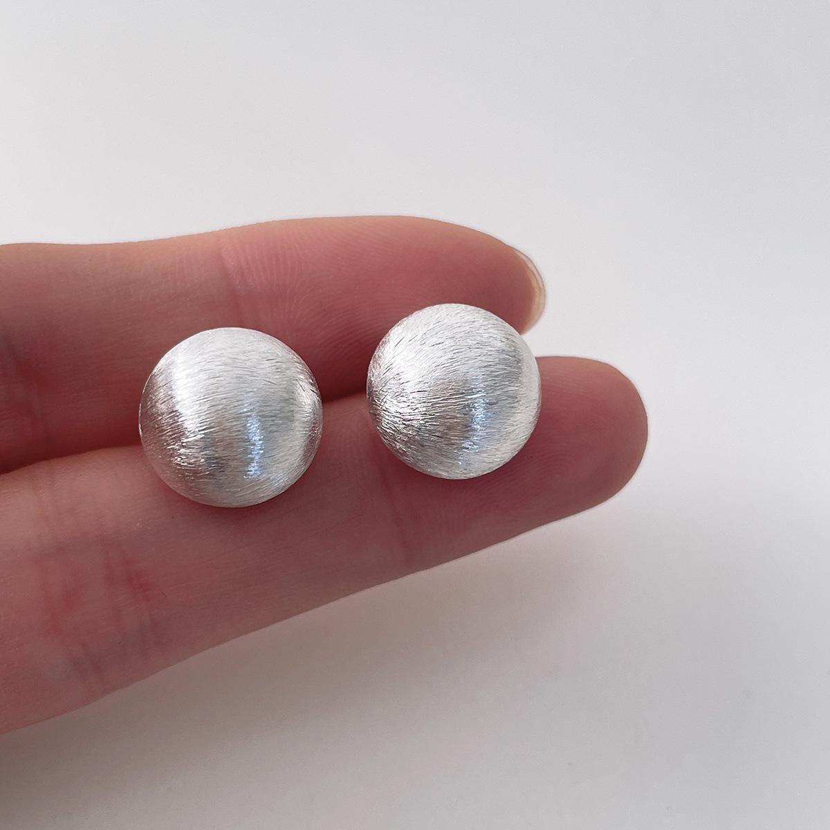 

925 silver needle matte brushed hemisphere stud earrings women s exquisite niche cold wind new earrings high-end earrings 925 silver needles