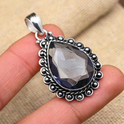 Splendido Pendente in Argento Sterling Massiccio 925 con Pietra di Iolite Fatto a Mano Per Lei