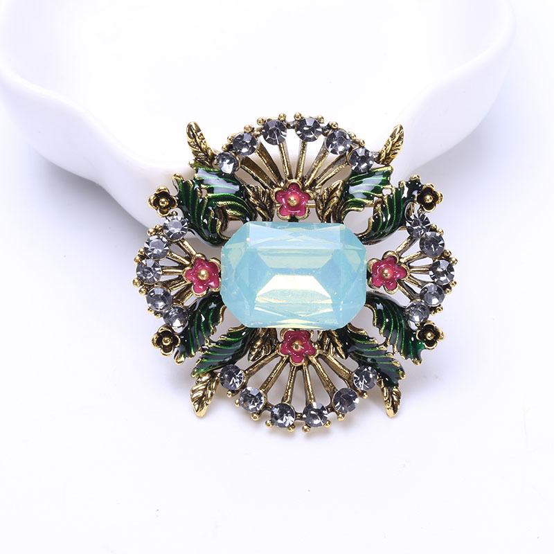 Wind Creative Personality Retro Brooch Corsage Export