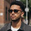 1PC Retro small-frame sunglasses with rivet details—versatile shades for street style, outdoor vacations, driving, and sun protection.