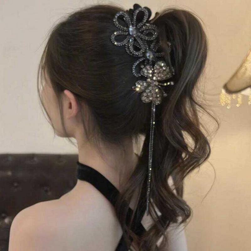 Women'S Party Hair Accessories Luxury Super Sparkling Sunflower Butterfly Tassel Hair Clip Elegant Shark Hair Claws  Headwear