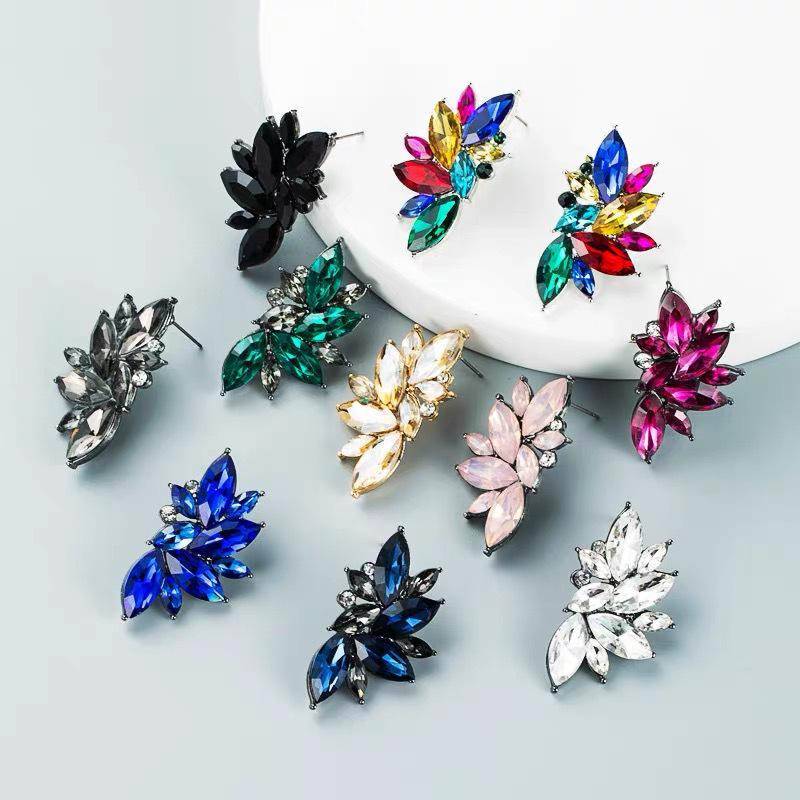 European American Fashion Rhinestone Wing Earrings - Trendy and Exaggerated Crystal Accessories for Women
