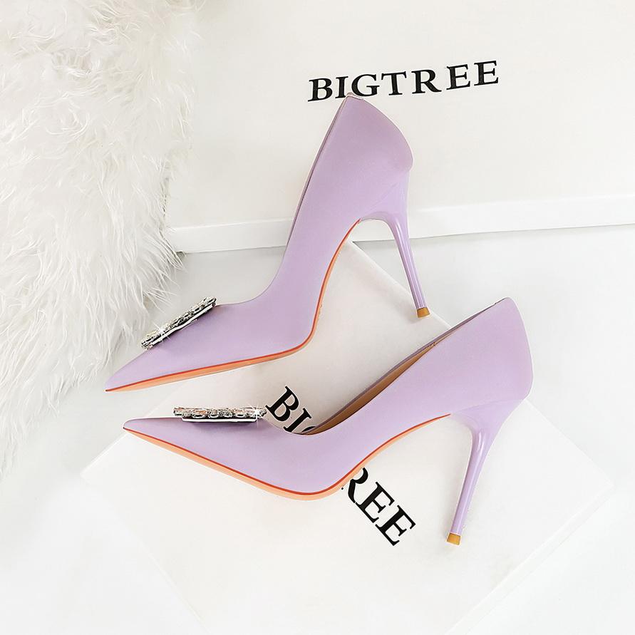 Módní banketové vysoké podpatky dámské jednoduché boty s mělkými ústy špičatými vodami s diamantovým knoflíkem