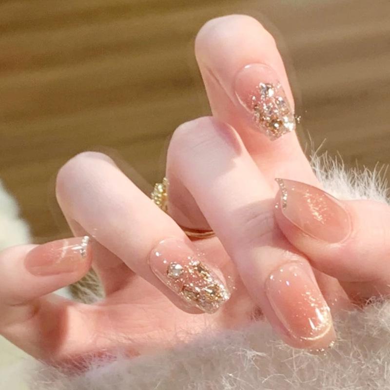 

Flash Eye-Catching Wearable False Nails - Advanced Whitening Nail Stickers Glue Model