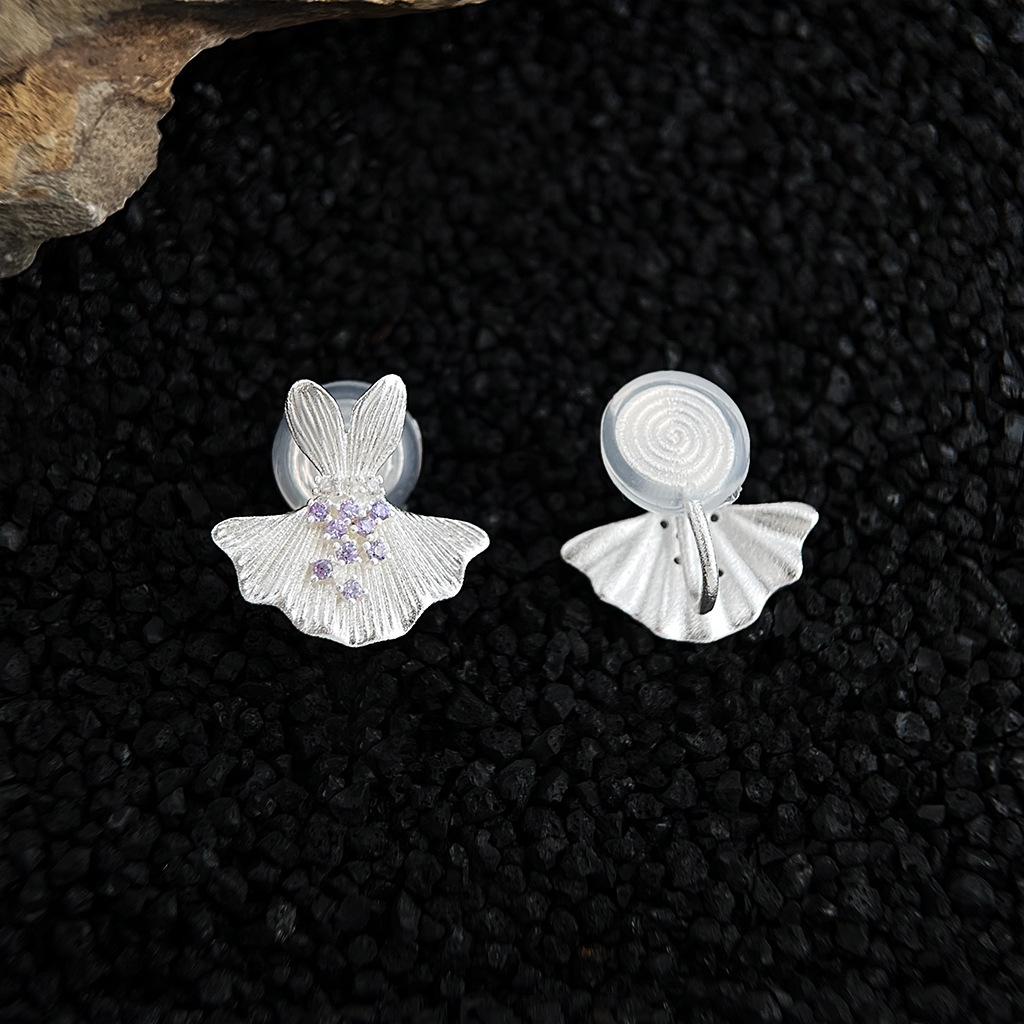 

Purple Zircon Rabbit Bladderwort Flower Stud Earrings - Gentle, High-End Style