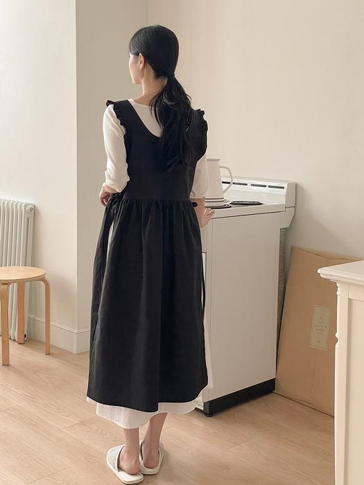 BELLELIFE Marie One Piece Apron 2 Colors 02. Black