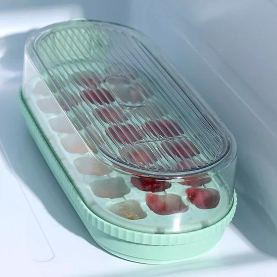 Press-to-Release Ice Cube Tray with Lid No-Touch Silicone Mold for Easy Release Food-Grade Leak-Proof Integrated Storage Box Home Bar Essential