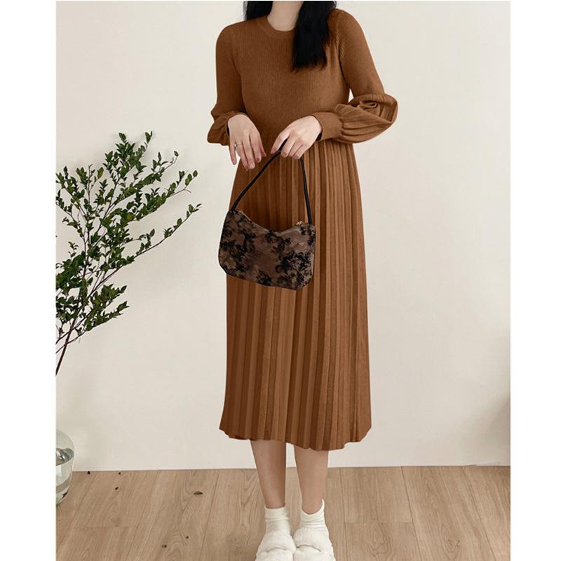 Maternity Sweater Skirt Autumn and Winter Pleated Lantern Sleeves Loose and Thin Age Reduction Base Maternity Knitted Dress