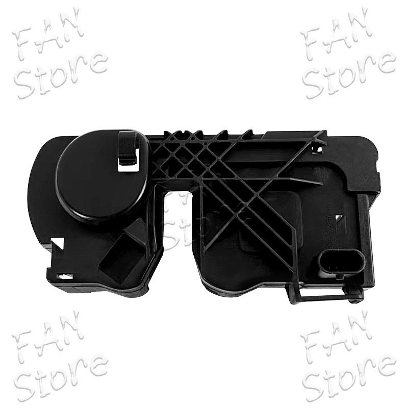 Wyłącznik krańcowy maski zamka maski A2468700558 2468700558 Dla Mercedes Benz W117 W176 W246 W447 C117 X117 CLA Części samochodowe Zamek maski