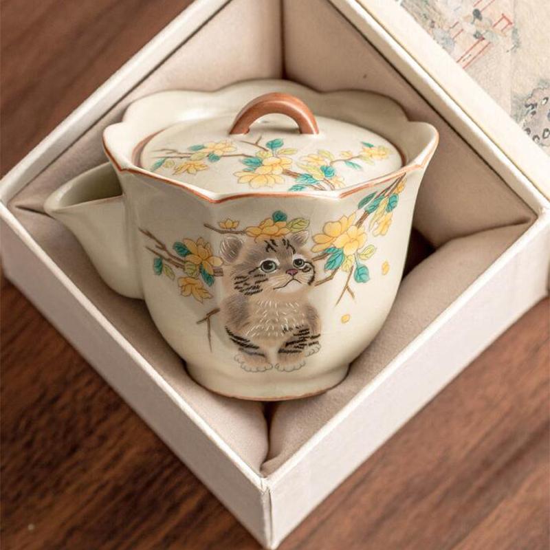 Chinese Tradition Ru Kiln Ceramic Tea Cup Hand-painted Cute Cat Flower Tea Bowl Handmade Teacup Exquisite Household Tea Set Gift