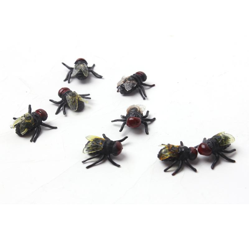 Eco-friendly Halloween Prank Simulation Spider, Fly & Cockroach Toy Set