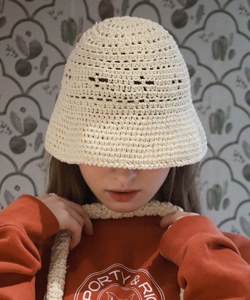 Seullouseulloulli Lily Handmade Crochet Bucket Hat _ Cream