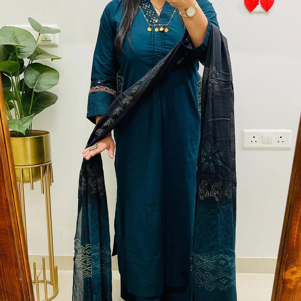 Beautiful V-neck Cotton Kurta Pant Dupatta Set Women Bollywood Top Tunic Salwar Suit