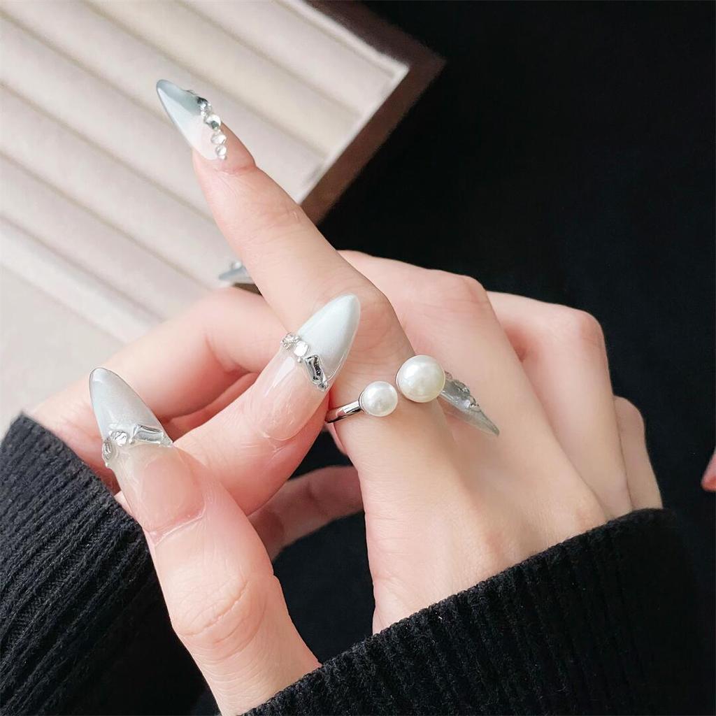 Crown Diamond Elegant Personality Open Ring Pig Nose High Sense Fashion Light Luxury Stacking Wearing Simple Ring