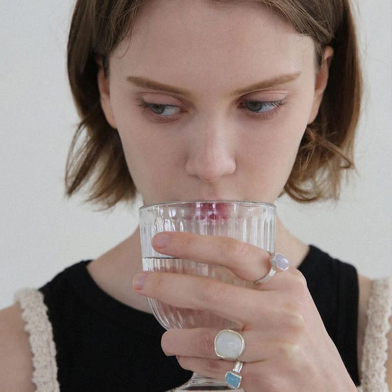 REINDEER THE RAW RING 01-MOONSTONE