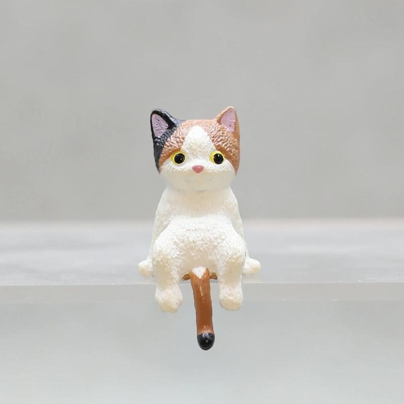Cute Car Center Console Decoration Ornaments Kitten Action Figure Auto Dashboard Rearview Mirror Edge Decoration Car Accessories