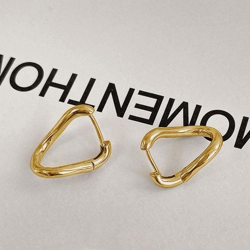 Неправильные вегетарианские серьги-кольца Женские Нишевый Простой Дизайн Чувство Зрелости Темперамент Элегантные Повседневные Украшения для Ушей
