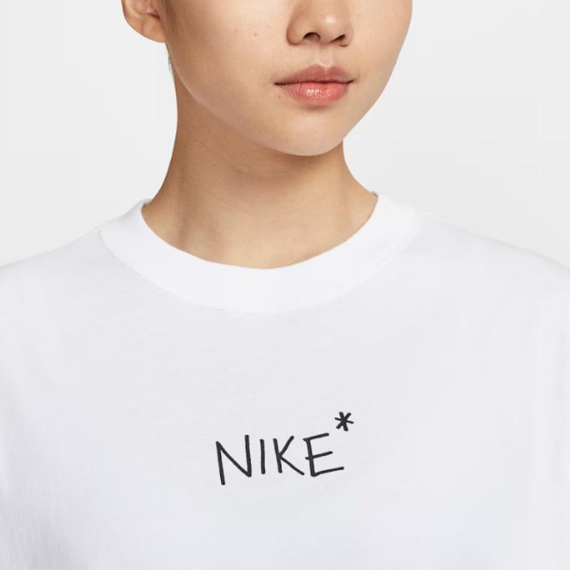 New Nike Sportswear T Shirt Women's II0451-100