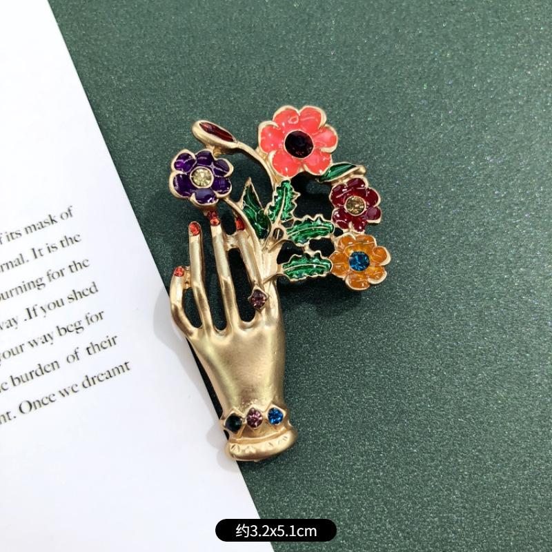 

Винтажная барочная вестерн антикварная брошь матовый золотой жемчуг корона суд булавка брошь аксессуары женщины