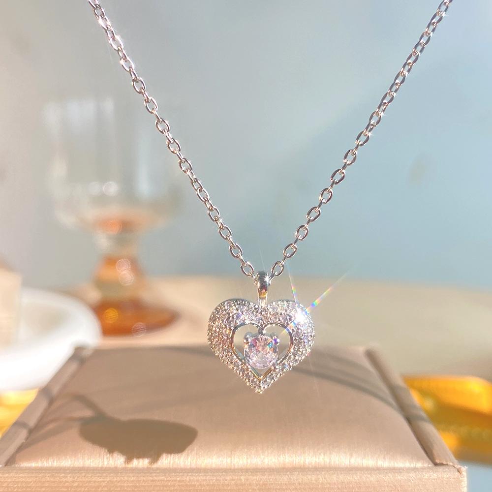 Full Diamond Hollow Heart Titanium Steel Necklace Inlaid Zircon Heart Pendant For Women 1PC