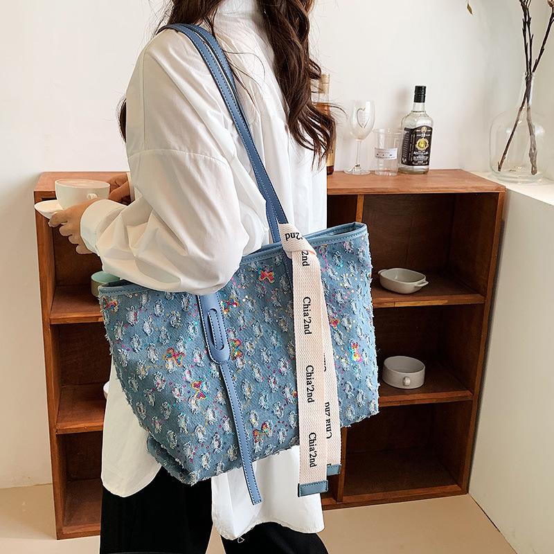 

Женская сумка через плечо большой вместимости, простая джинсовая сумка-тоут.