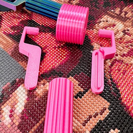 Rhinestone Painting Press Roller Essential DIY Craft Tool for Rhinestone Embroidery Easy-Grip Hand Roller Detachable Rhinestone Art Accessories