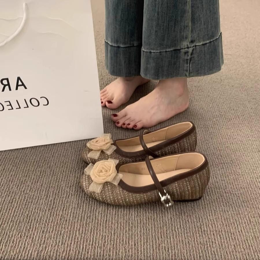 French Evening Breeze Gentle Shoes Flower Decoration Round Head Mary Jane Shoes Versatile Commuting Height Increase Woven Single Shoes Women