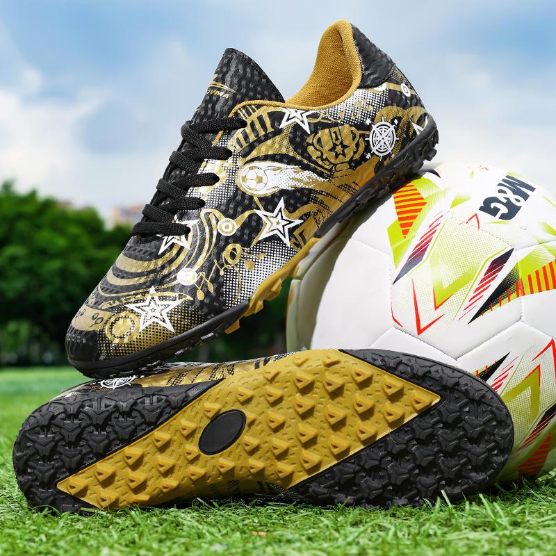 A Pair of Student Four-season Leather Football Shoes with Stud Detailing, Wear-resistant Football Shoes, Sizes 31-44