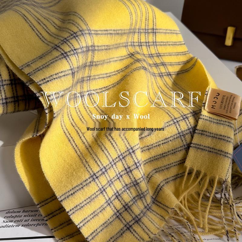 Bufanda de Mujer 100% Lana Pura - Invierno 2025 Cuadros con Borlas, Regalo Ideal para Cumpleaños, Navidad o Año Nuevo