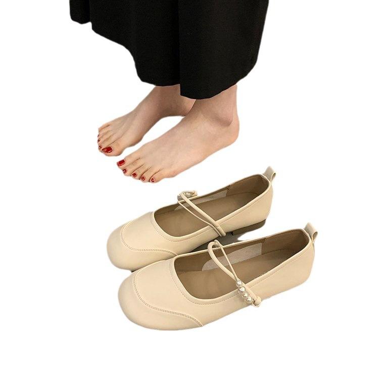 Chaussures simples à semelles souples pour femmes été 2025 nouvelles chaussures Mary Jane argentées à bouche légère chaussures plates à semelles plates en perles chaussures Doudou antidérapantes paresseuses