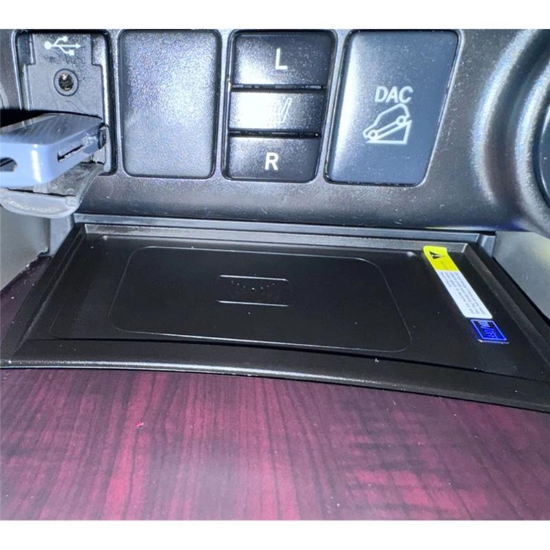 Wireless Car Charger 15W Fast Charging Pad For Toyota Fortuner 2016- Accessories Charge Holder